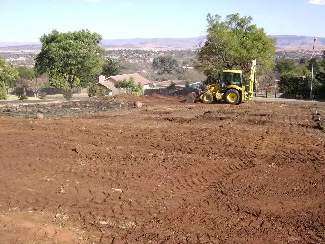 New home from a bare site by Ri-Han Construction, photo 2
