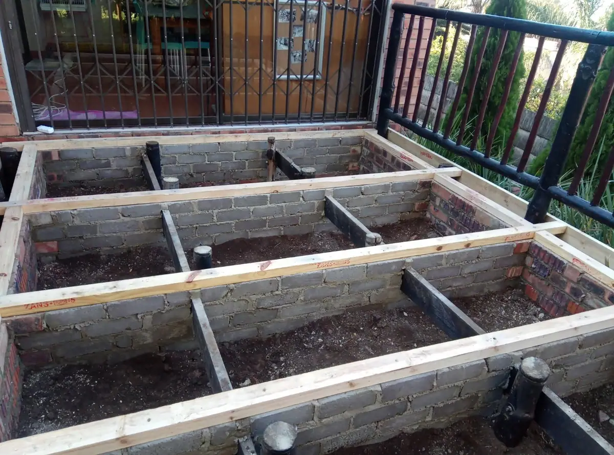 Raised timber deck by Ri-Han Construction, photo 4
