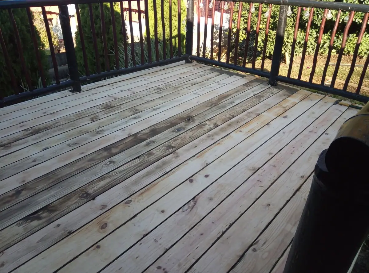 Raised timber deck by Ri-Han Construction, photo 6