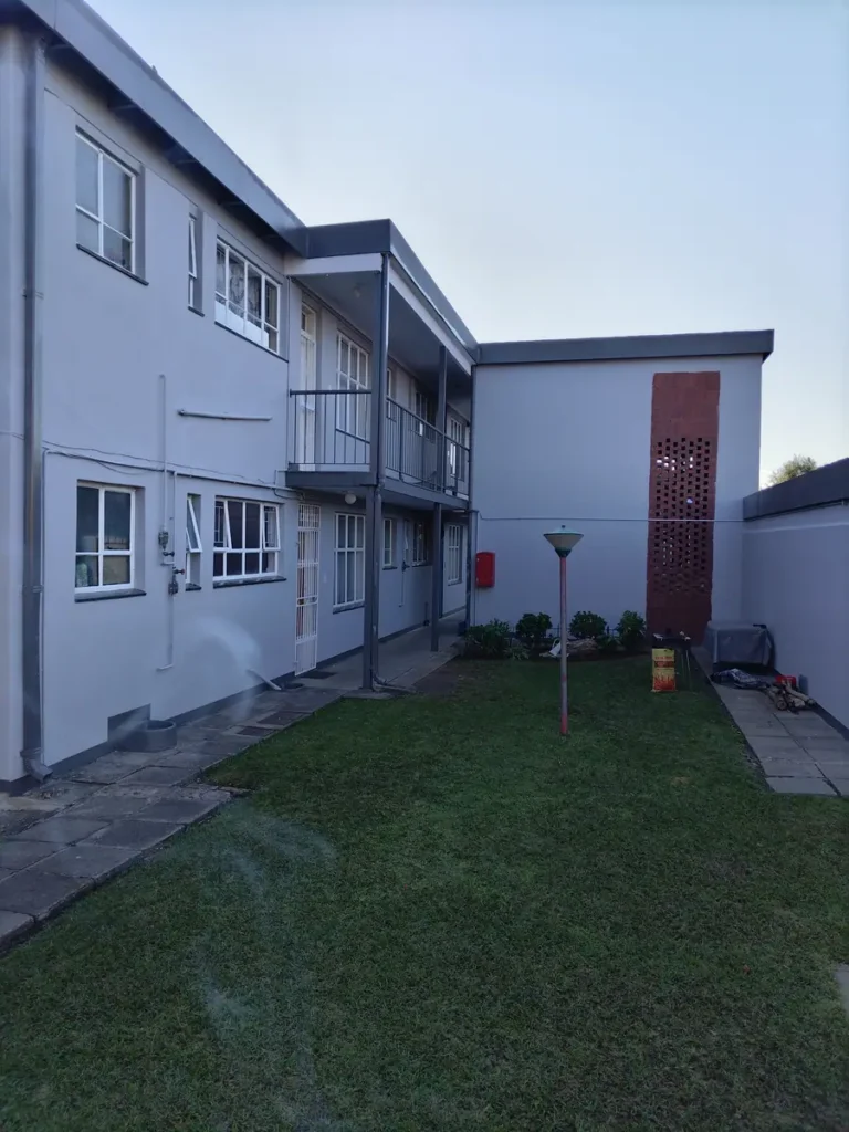 Flats complex repaint by Ri-Han Construction, photo 3