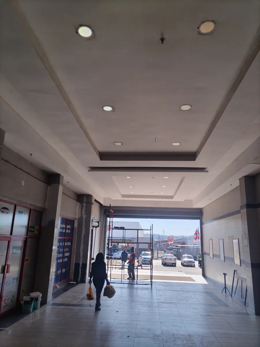 Shopping centre maintenance by Ri-Han Construction, photo 3