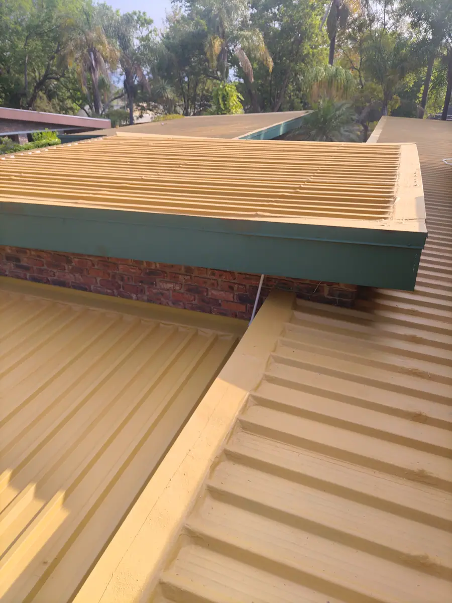 New roof sheeting by Ri-Han Construction, photo 3