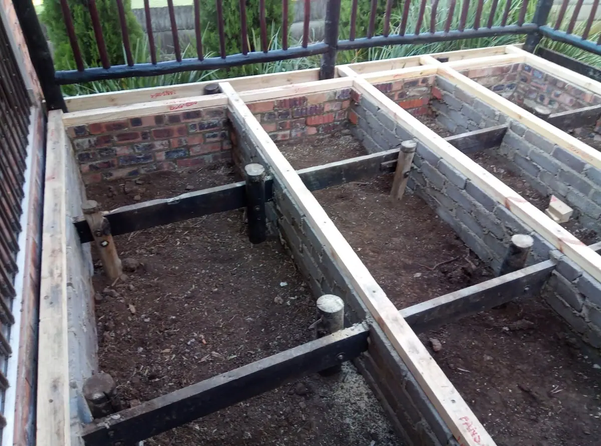 Raised timber deck by Ri-Han Construction, photo 5